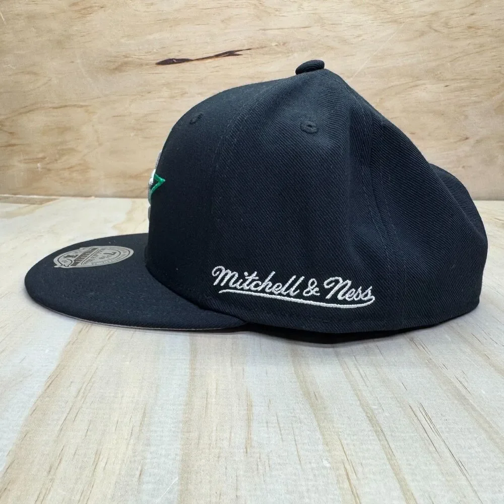 NEW Dallas Stars Mitchell Ness Liberty Fitted Cap Hat Black Sz 7 3/8